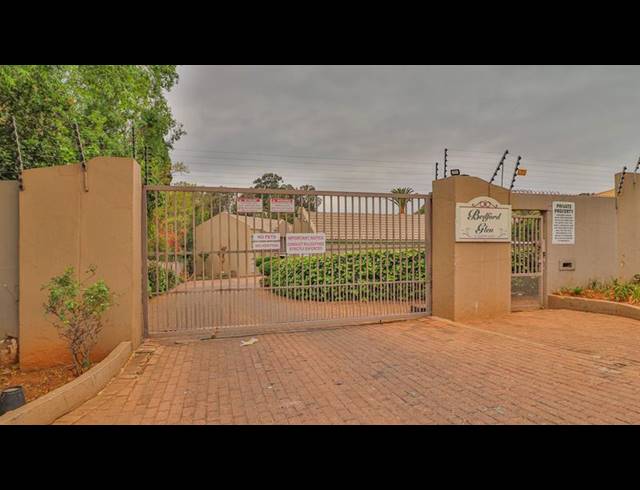 2 BEDROOM APARTMENT FOR SALE IN BEDFORD GARDENS